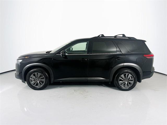 used 2024 Nissan Pathfinder car, priced at $30,999