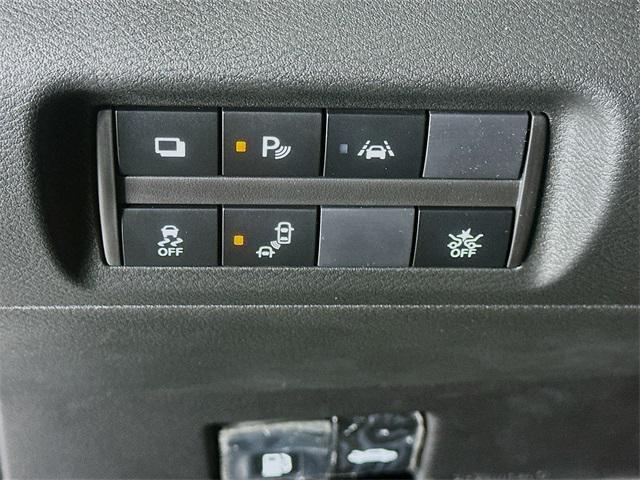 new 2025 Nissan Kicks car, priced at $19,970