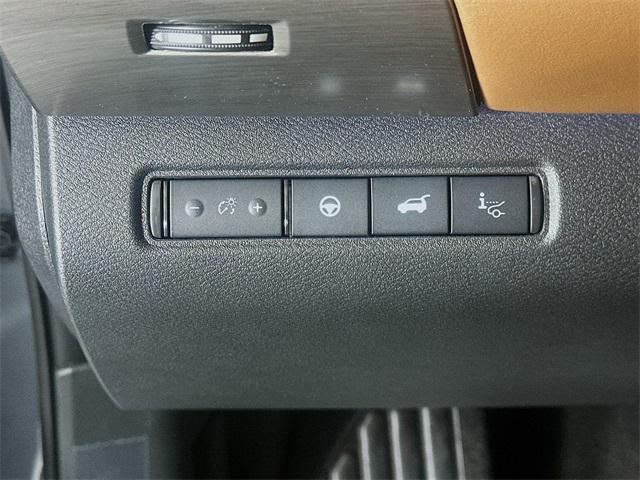 new 2025 Nissan Pathfinder car, priced at $46,892