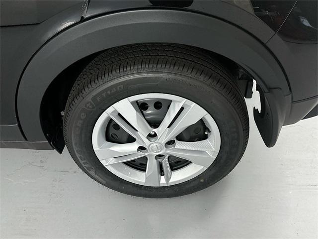 new 2025 Nissan Kicks car, priced at $19,590