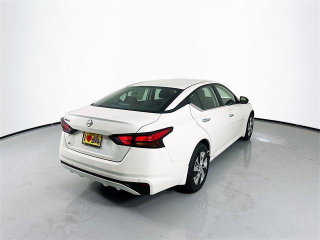 new 2025 Nissan Altima car, priced at $25,623
