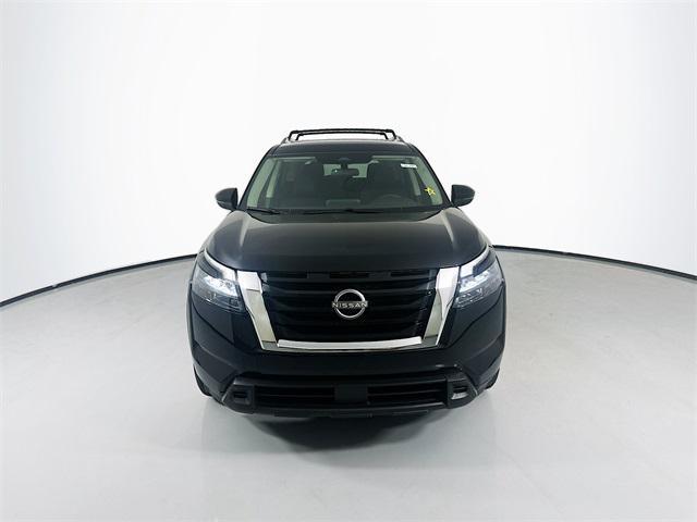 new 2025 Nissan Pathfinder car, priced at $38,937