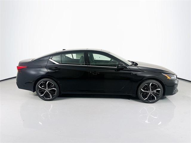 new 2025 Nissan Altima car, priced at $30,655