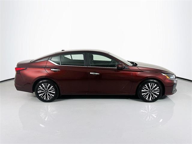 used 2023 Nissan Altima car, priced at $18,279