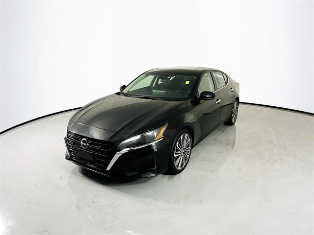 used 2023 Nissan Altima car, priced at $21,675