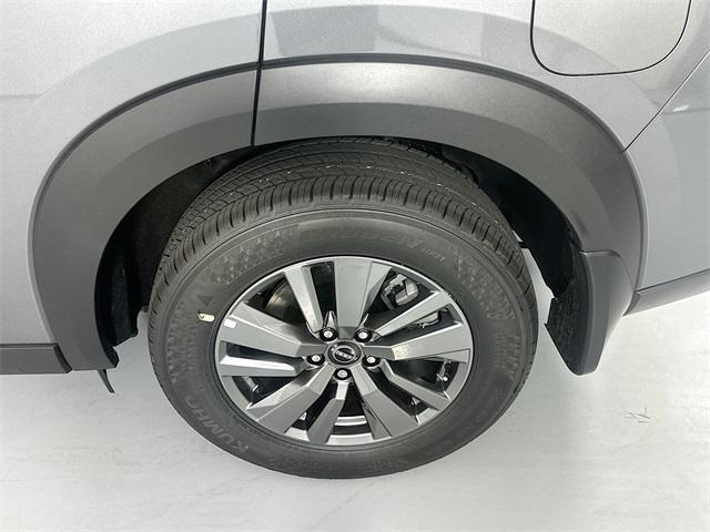new 2025 Nissan Pathfinder car, priced at $37,050