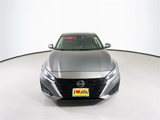 used 2023 Nissan Altima car, priced at $18,999