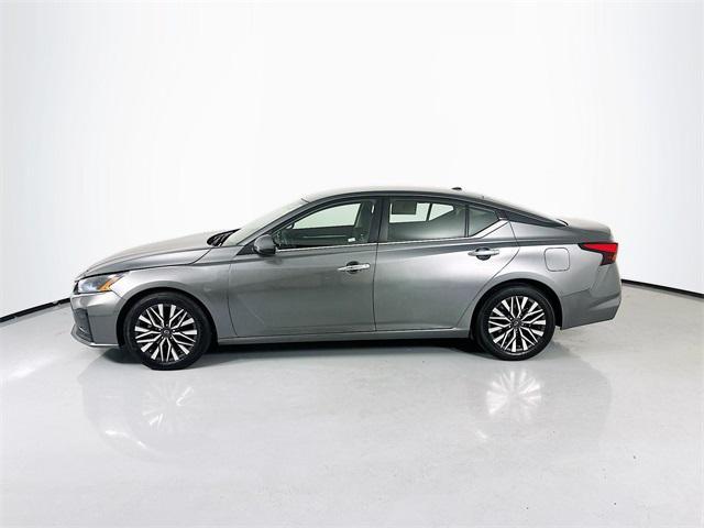 used 2023 Nissan Altima car, priced at $18,999