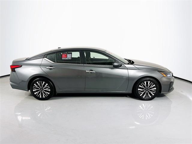 used 2023 Nissan Altima car, priced at $18,999