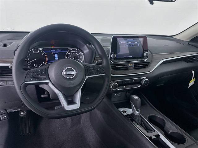 new 2025 Nissan Altima car, priced at $27,013