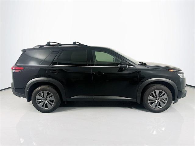 new 2025 Nissan Pathfinder car, priced at $37,737