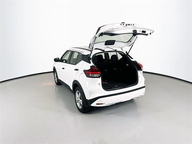 new 2025 Nissan Kicks car, priced at $19,590