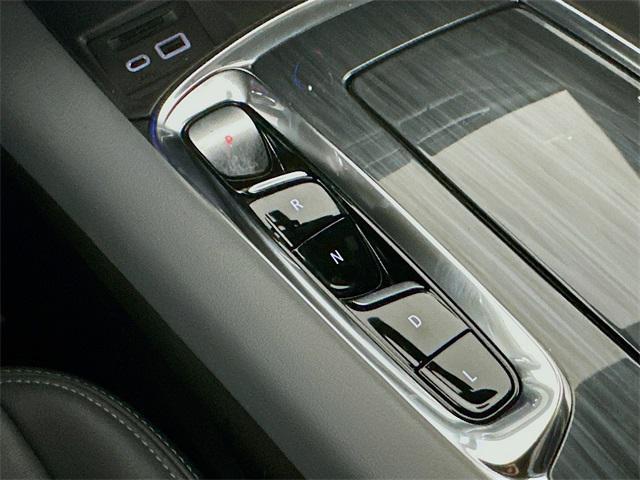 used 2024 Buick Enclave car, priced at $33,091