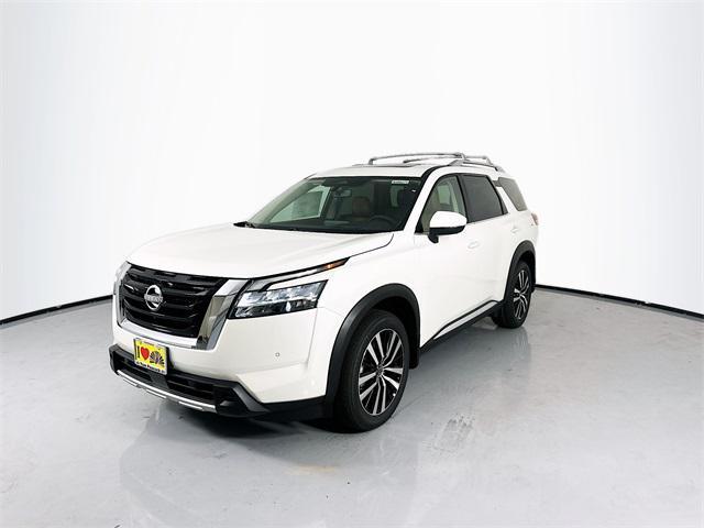 new 2024 Nissan Pathfinder car, priced at $45,089