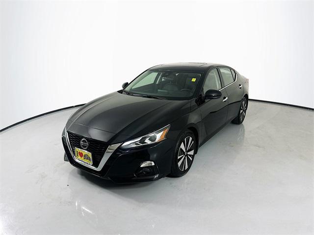 used 2022 Nissan Altima car, priced at $23,445