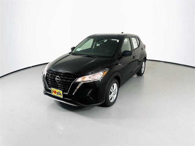 new 2025 Nissan Kicks car, priced at $19,105