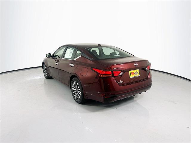 new 2025 Nissan Altima car, priced at $27,915