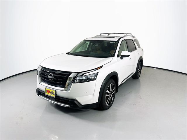 new 2025 Nissan Pathfinder car, priced at $42,265
