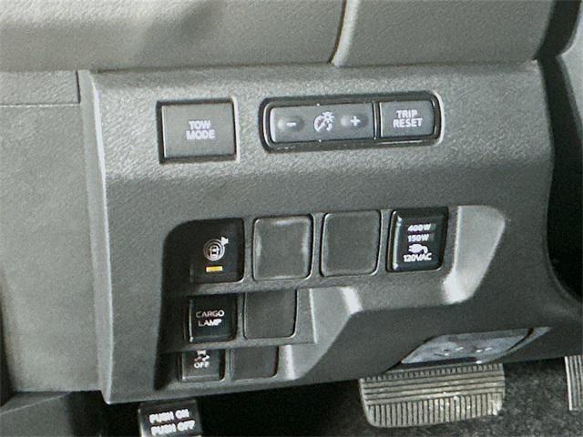 new 2025 Nissan Frontier car, priced at $33,215