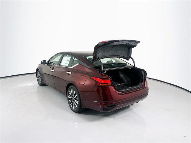 new 2025 Nissan Altima car, priced at $27,915