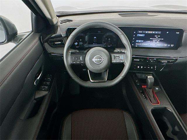 new 2025 Nissan Kicks car, priced at $24,379