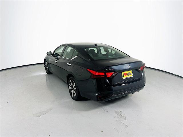 used 2022 Nissan Altima car, priced at $17,999