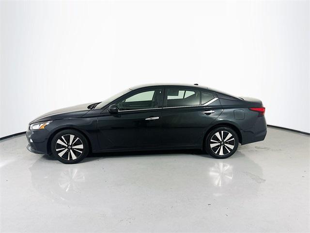 used 2022 Nissan Altima car, priced at $17,999