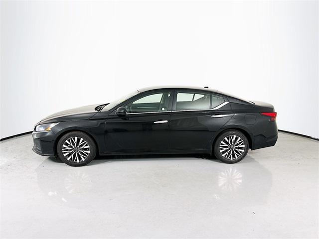 used 2023 Nissan Altima car, priced at $18,999