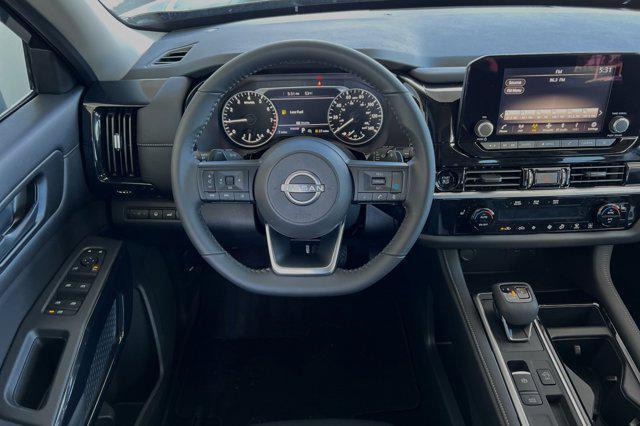 new 2025 Nissan Pathfinder car, priced at $43,395