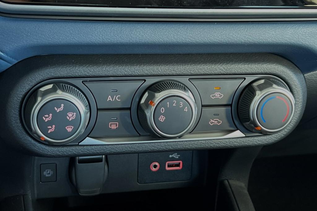 new 2025 Nissan Versa car, priced at $22,088