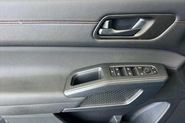 new 2025 Nissan Pathfinder car, priced at $43,595