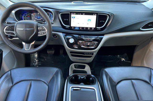 used 2023 Chrysler Pacifica Hybrid car, priced at $25,900