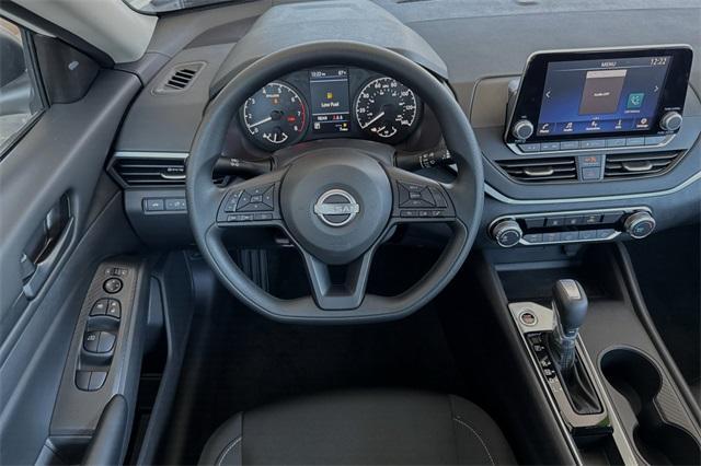 new 2025 Nissan Altima car, priced at $27,140