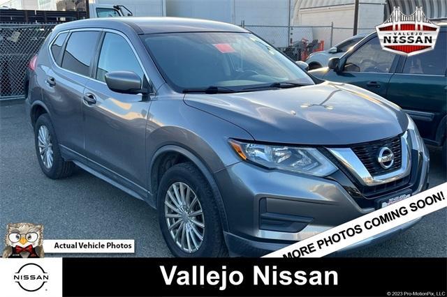 used 2017 Nissan Rogue car