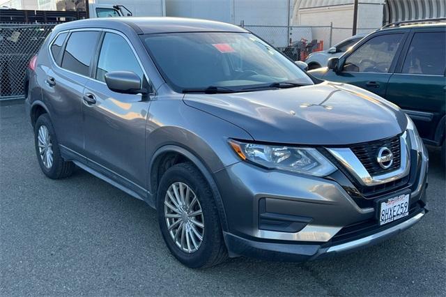 used 2017 Nissan Rogue car