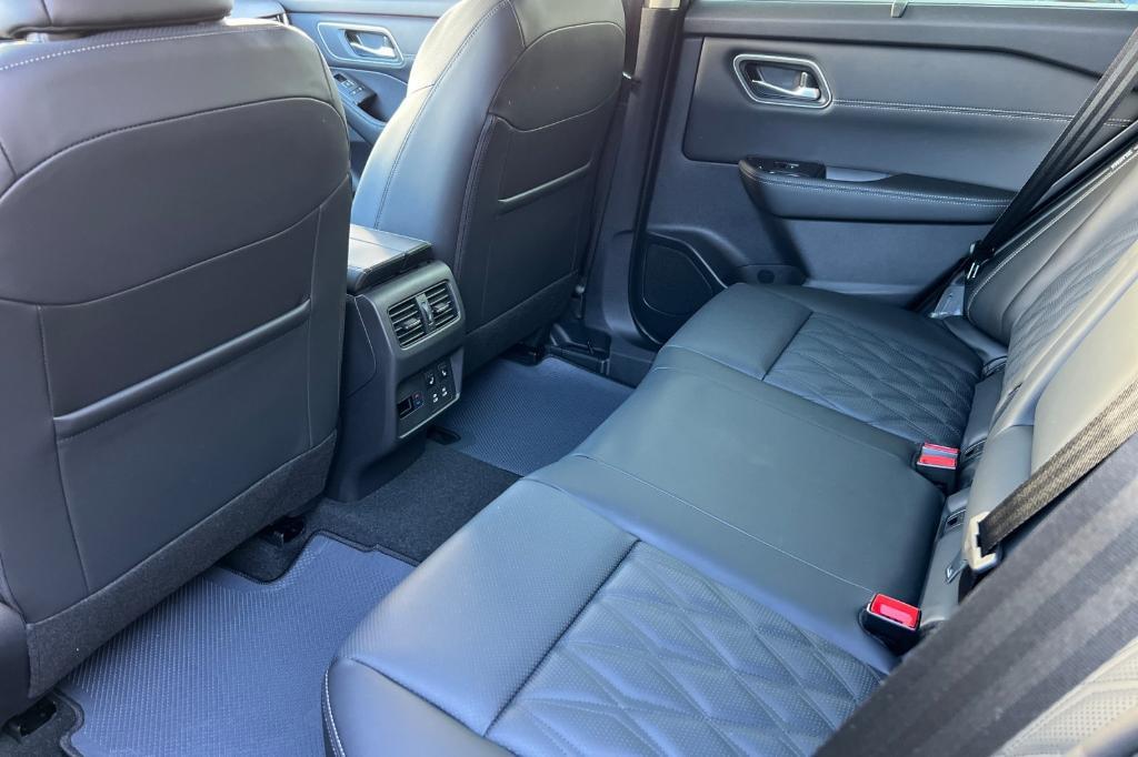 new 2025 Nissan Rogue car, priced at $37,244