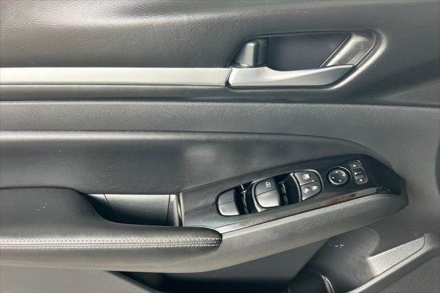 used 2023 Nissan Altima car, priced at $19,295
