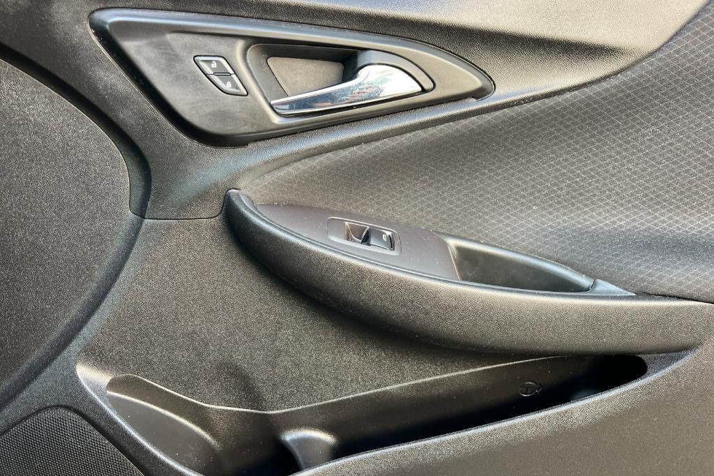 used 2022 Chevrolet Malibu car, priced at $18,900