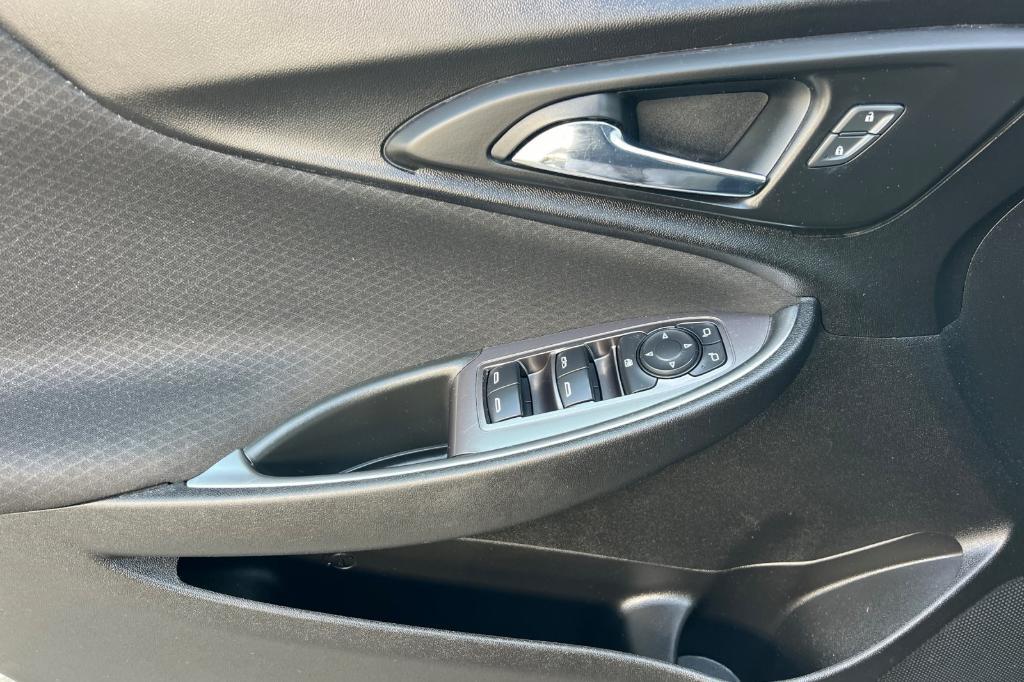 used 2022 Chevrolet Malibu car, priced at $18,900