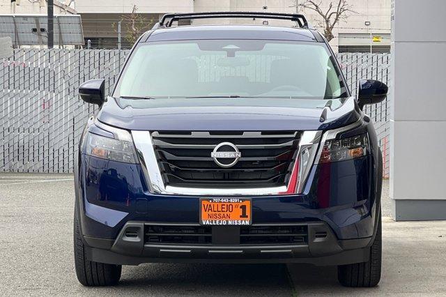 new 2025 Nissan Pathfinder car, priced at $42,660