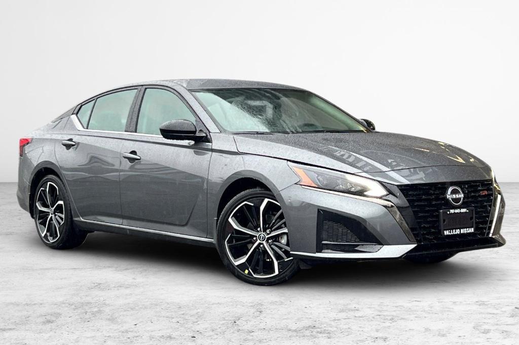 new 2025 Nissan Altima car, priced at $29,288
