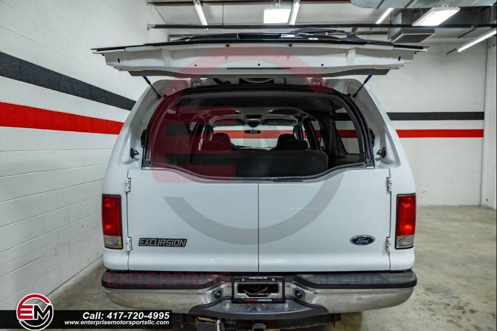 used 2004 Ford Excursion car, priced at $11,500