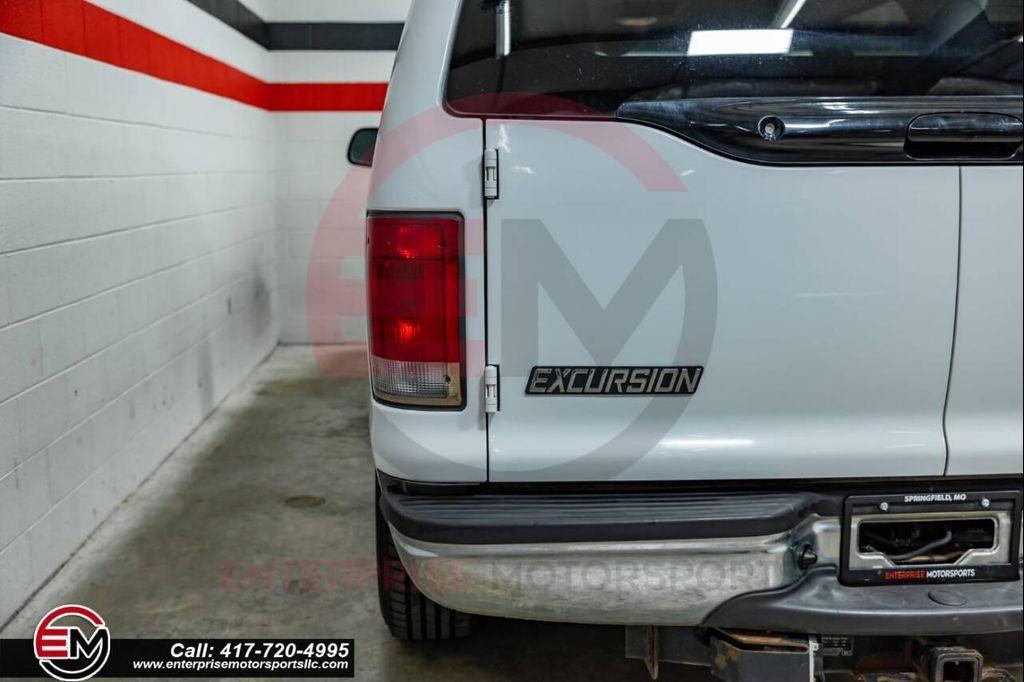 used 2004 Ford Excursion car, priced at $11,500