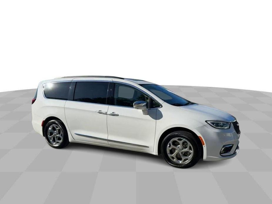 used 2022 Chrysler Pacifica car, priced at $27,815