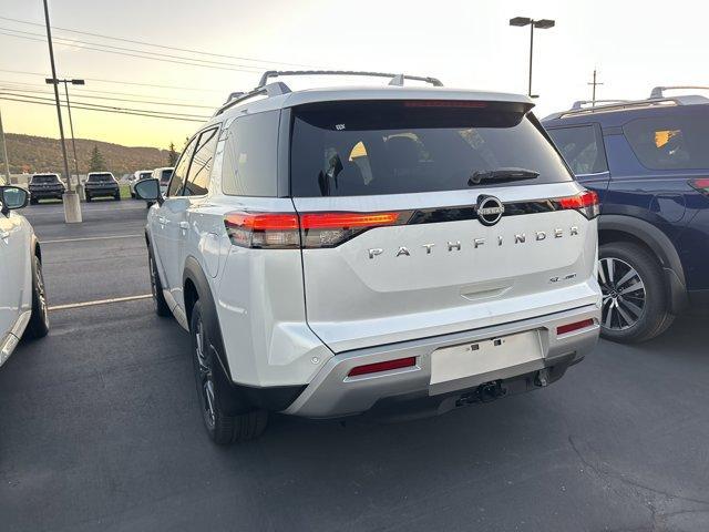 new 2025 Nissan Pathfinder car, priced at $41,999