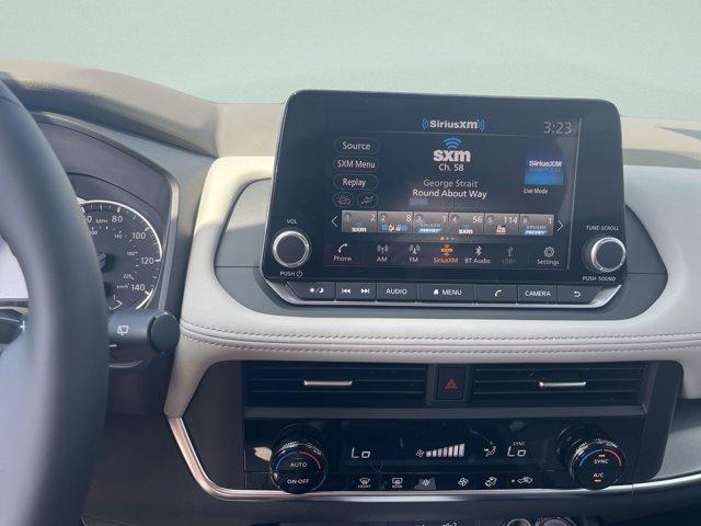 new 2025 Nissan Rogue car, priced at $30,999