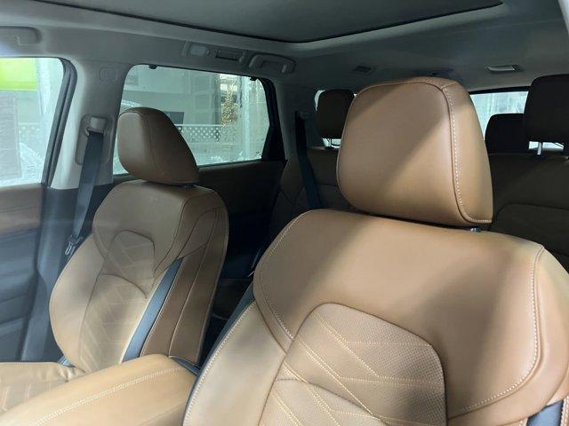 new 2025 Nissan Pathfinder car, priced at $51,999