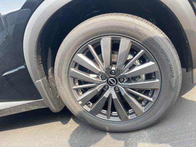 new 2025 Nissan Pathfinder car, priced at $43,999