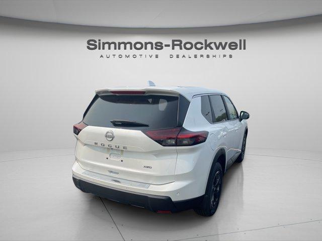 new 2025 Nissan Rogue car, priced at $30,999
