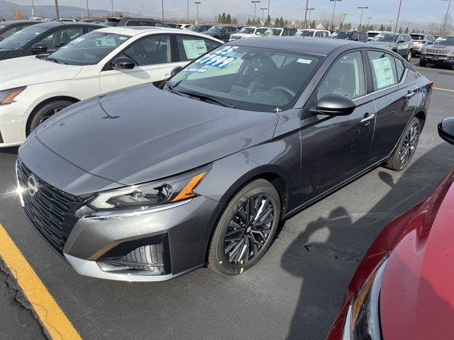 new 2025 Nissan Altima car, priced at $27,999